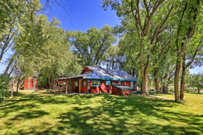 Quiet Durango Farmhouse with Beautiful Yard and Gazebo